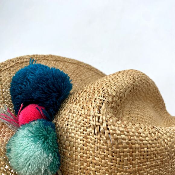 lovely bird straw weaved sun hat - Picture 7 of 8